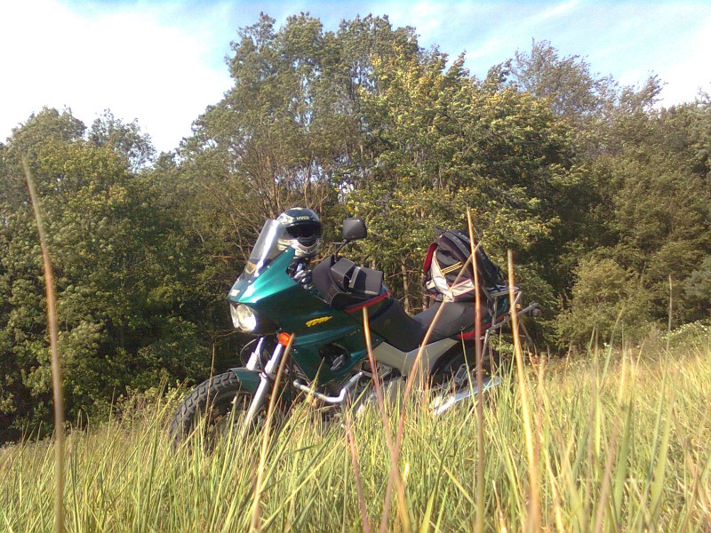 TDM 850 a harckocsik nyomaban